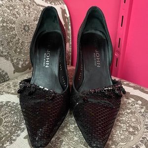 St John evening Pointed Toe Sequin Pumps Detailed Size 7.5 Shoes